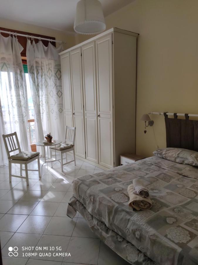 Appartamento Josephine Salerno Bagian luar foto