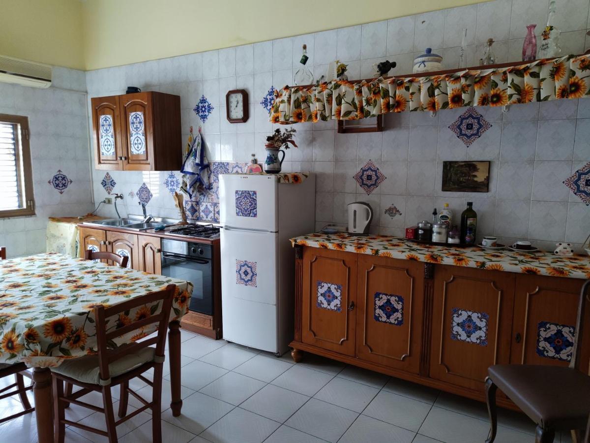 Appartamento Josephine Salerno Bagian luar foto