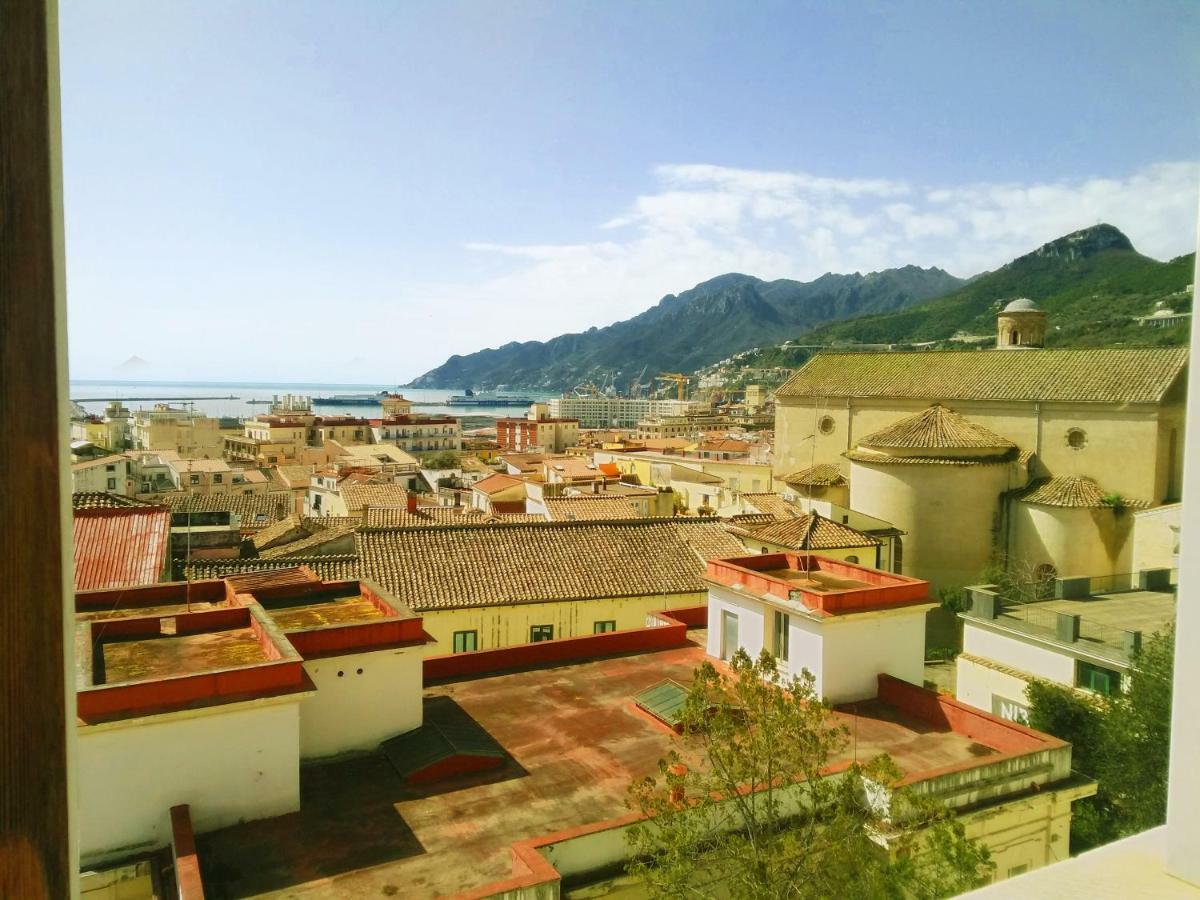 Appartamento Josephine Salerno Bagian luar foto